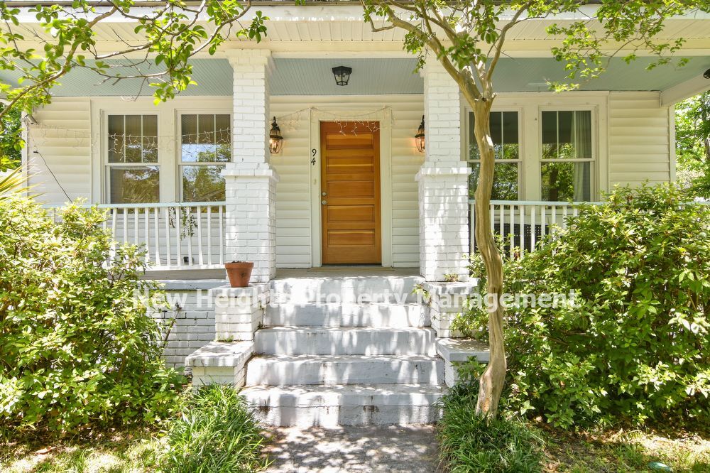 Primary Photo - 94 San Souci St