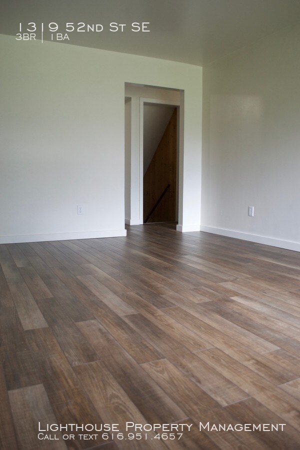 Foto del edificio - Two Bedroom Duplex in Kentwood