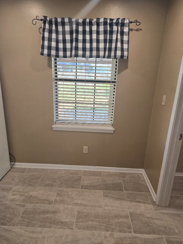 Foto del edificio - 416 Cherry Oak Ln
