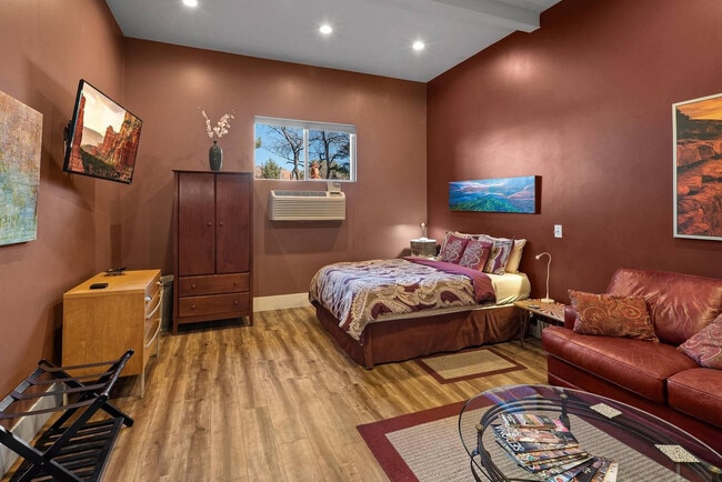 Building Photo - 77 Wild Horse Mesa Dr