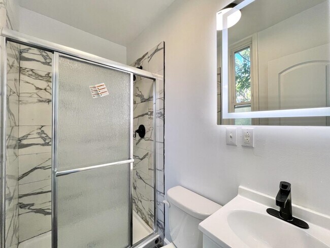 Foto del edificio - 212 15th St