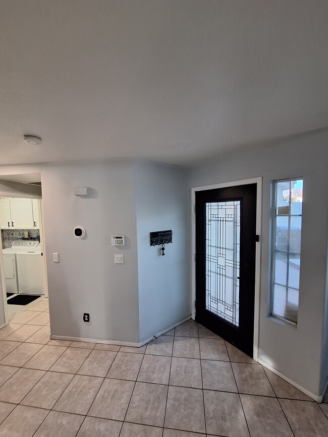 Building Photo - 7701 Donald Nelson Ave