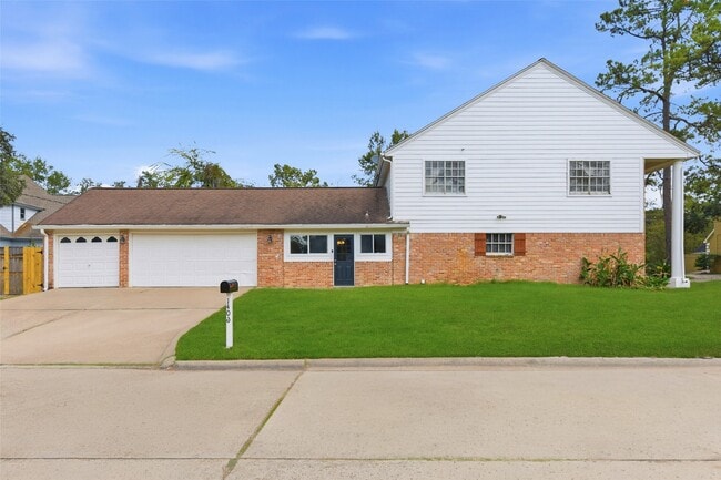 Building Photo - 1406 Grand Valley Dr