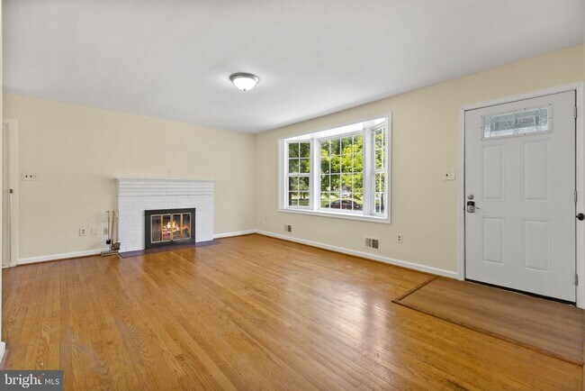 Foto del edificio - 5508 Spruce Dr