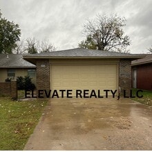Building Photo - 6008 S Madison Pl