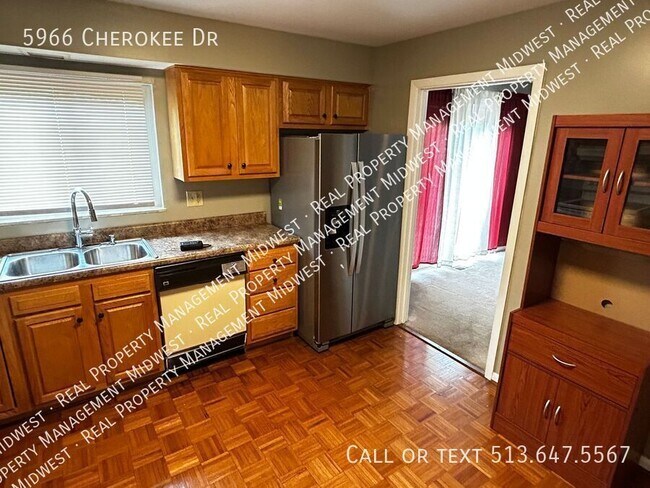 Building Photo - 5966 Cherokee Dr