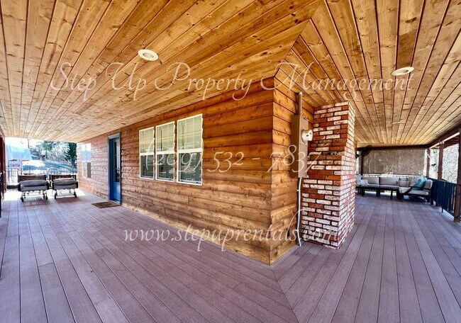 Foto del edificio - 20684 Willow Springs Dr
