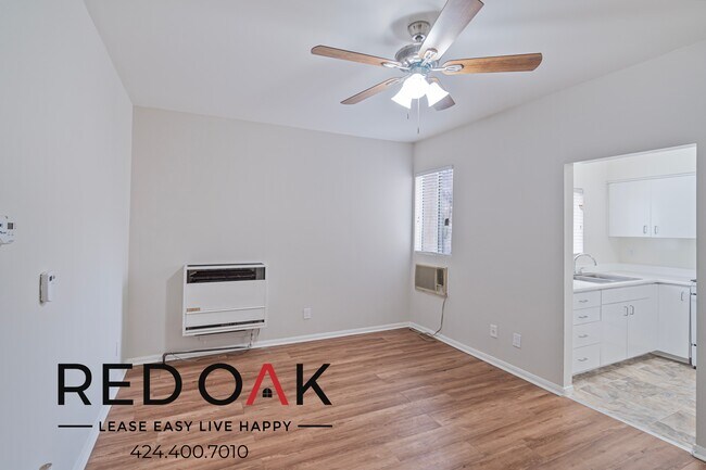 Foto del edificio - ~1 Month FREE~ Cheerful One Bedroom with B...