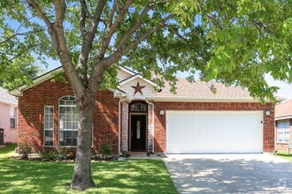 Building Photo - 508 Blueberry Hill Ln