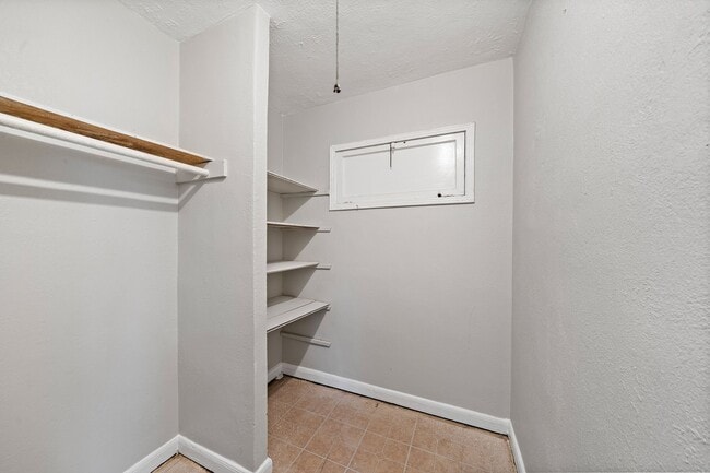 Foto del edificio - 818 3rd Ave N