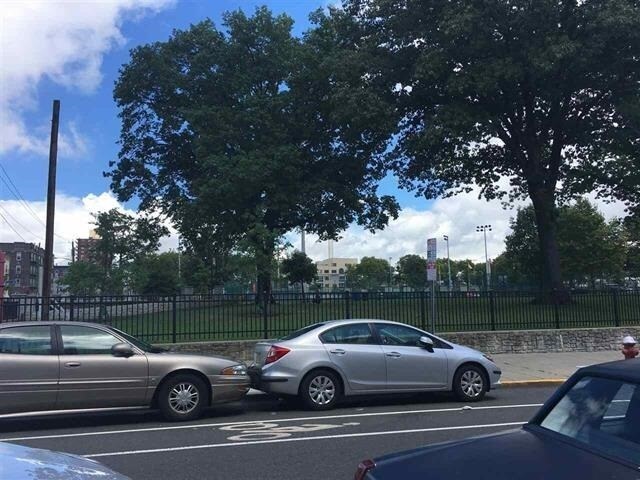 Foto del edificio - 522 Central Ave