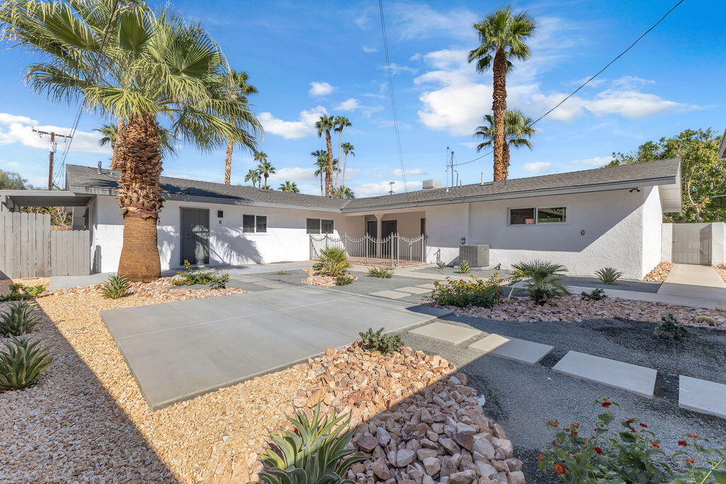 Primary Photo - 44635 San Carlos Ave