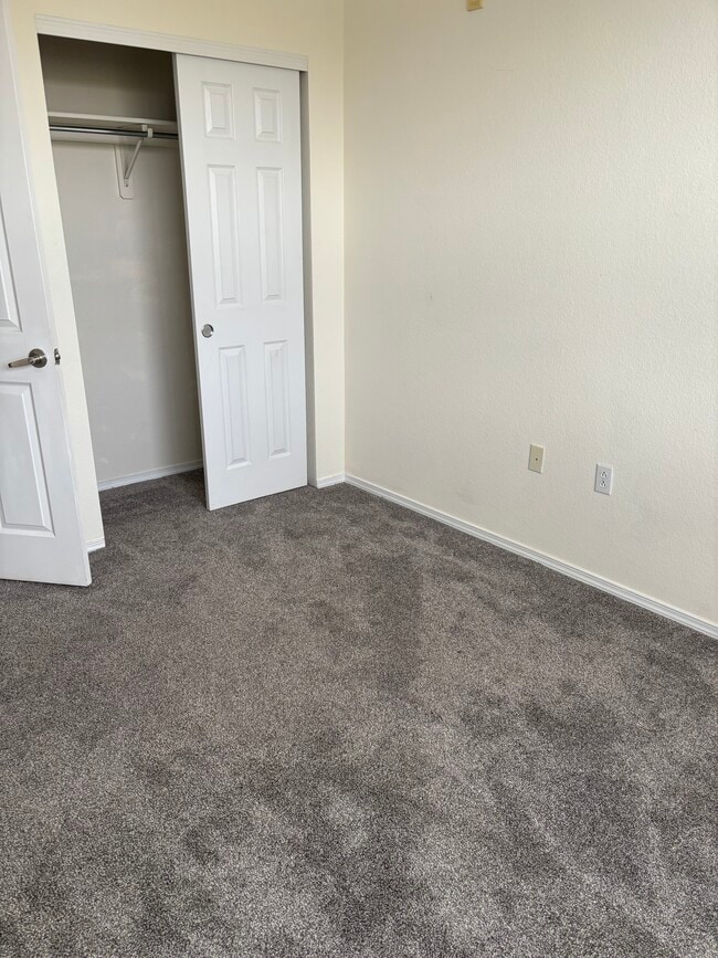 Building Photo - 15460 Canyon Gulch Ln