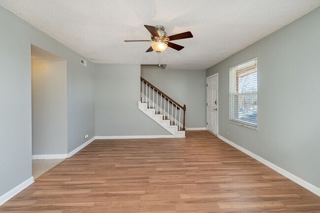 Foto del edificio - 5510 Country Dr