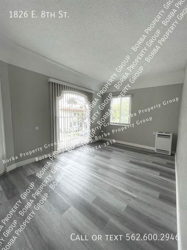 Foto del edificio - 1826 E 8th St