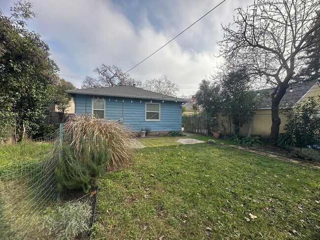 Foto del edificio - 8041001/51T