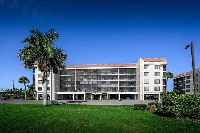 Foto del edificio - 25188 Marion Ave