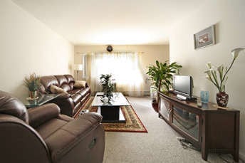 Foto del edificio - 8540 Niles Center Rd