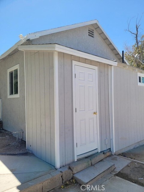 Building Photo - 15478 4th St