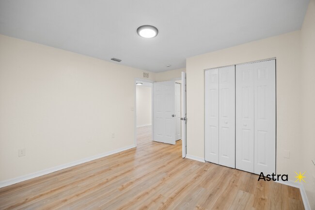 Foto del edificio - 966 22nd Ave S