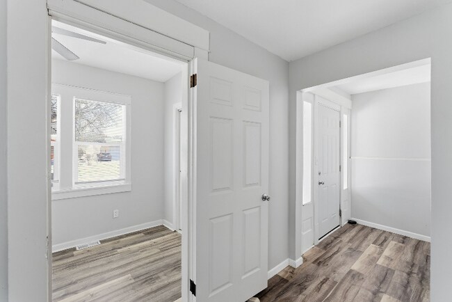 Foto del edificio - 851 S Millwood Ave