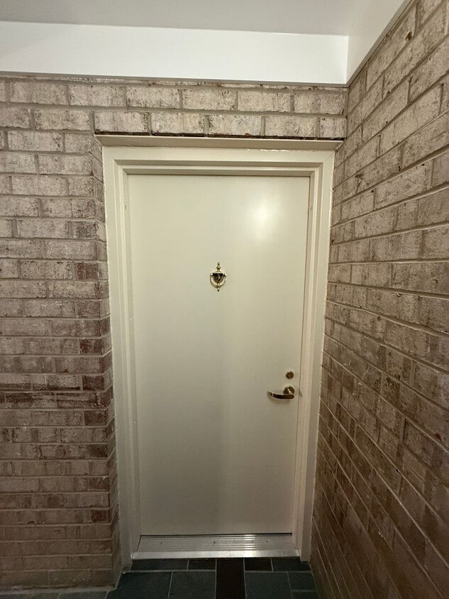 Foto principal - 2 Bedroom 1 Bathroom