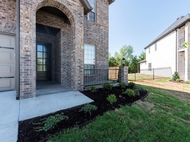 Building Photo - 5205 SW Kemptown Pl