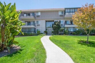 Building Photo - 2355 Via Mariposa E