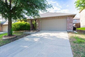 Building Photo - 10644 Midway Dr