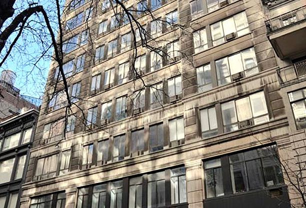 Primary Photo - 12 E 21st St