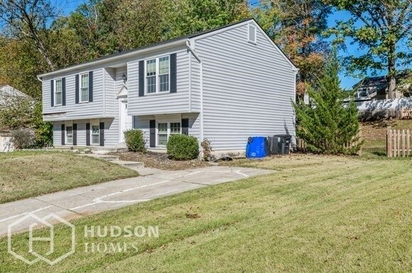 Building Photo - AVAILABLE NOW!  - 15010 Newcomb Lane, Bowi...