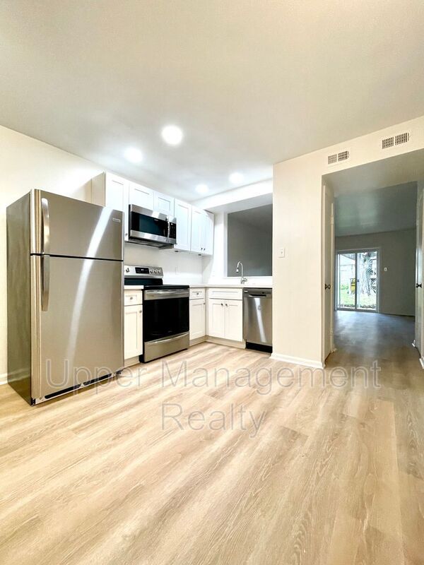 1632 Fourth St Unit 1, New Orleans, LA 70130 Condo for Rent in New