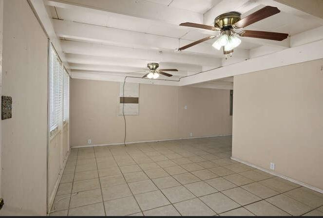 Foto del edificio - 3455 E Terrace Ave