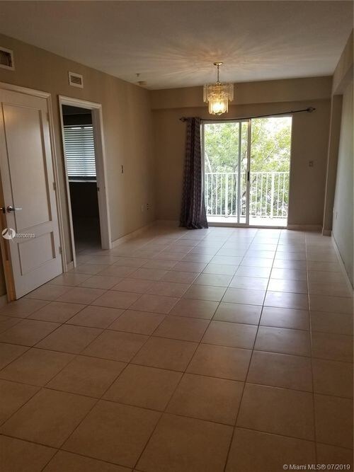 Foto del edificio - 2536 NW 24th St