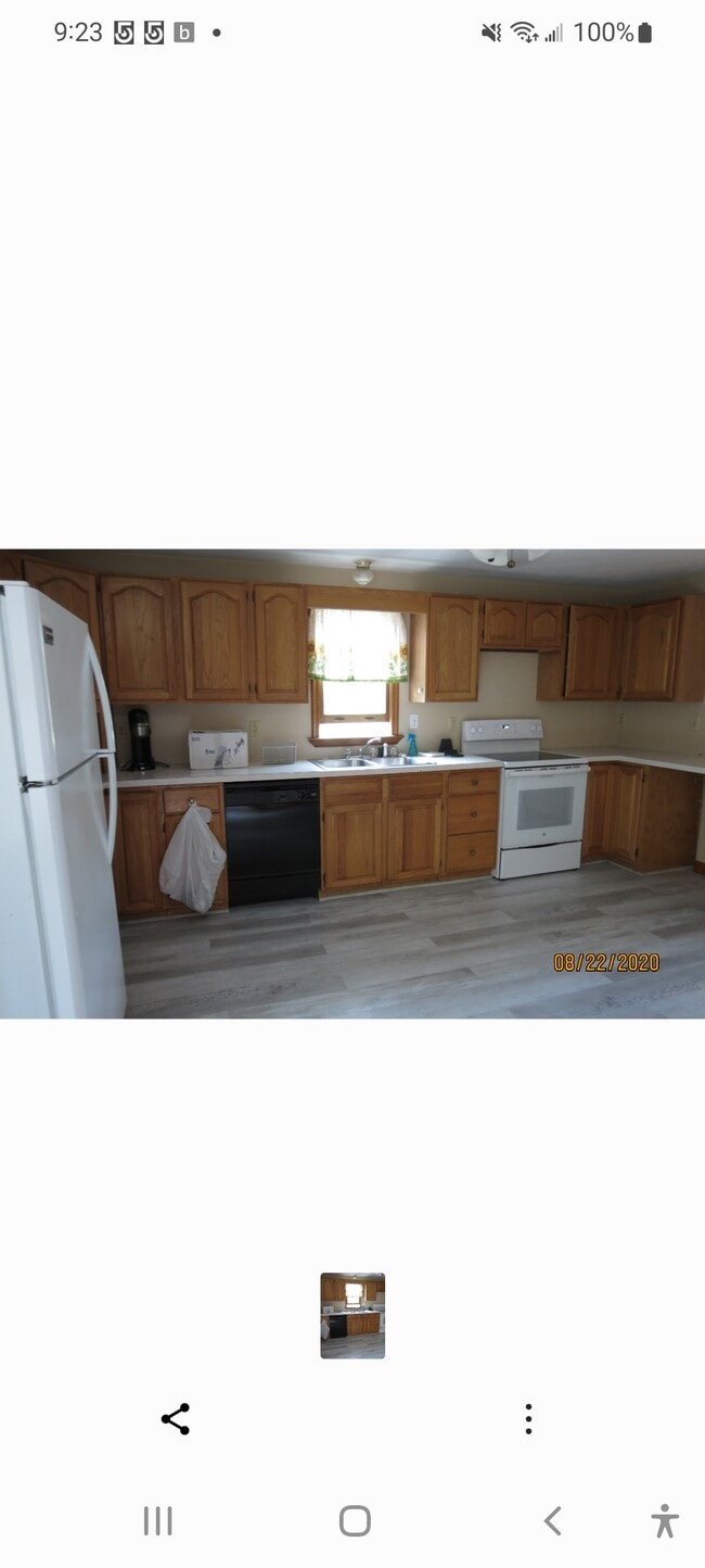 Building Photo - 22 Tainter Hill Rd