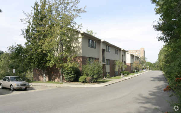 Building Photo - Owls Nest