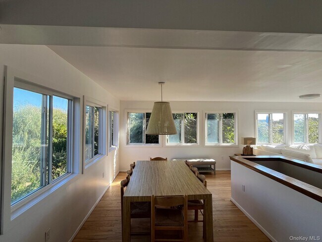 Foto del edificio - 150 Clipper Way