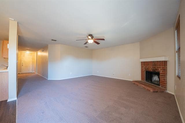 Building Photo - 1028 Wild Horse Way