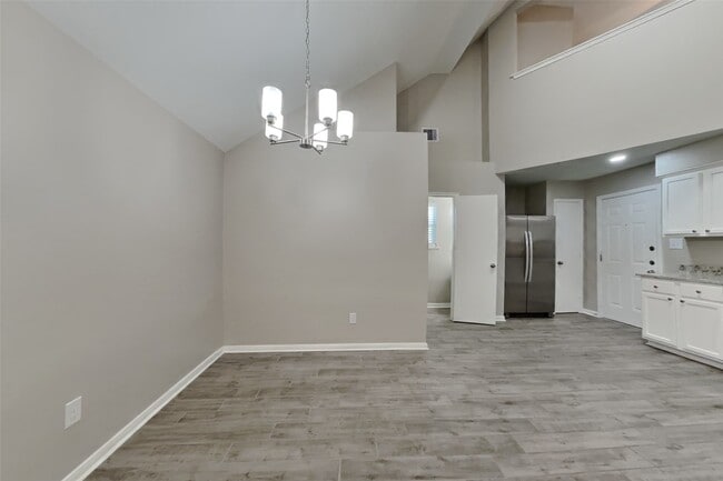 Building Photo - 3431 W Rainmill Dr