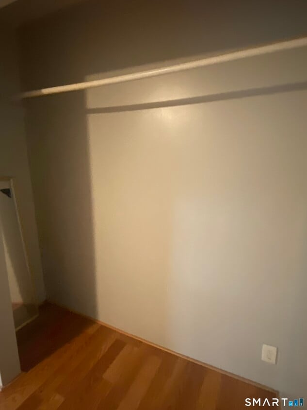 Building Photo - 789 Park Ave