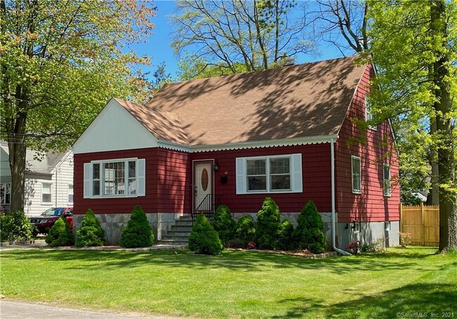 Building Photo - 63 Woodcrest Rd