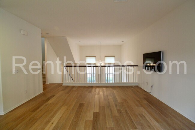 Foto del edificio - 1626 Waterlily Way