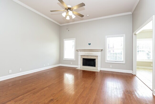 Building Photo - 1811 Potters Ct