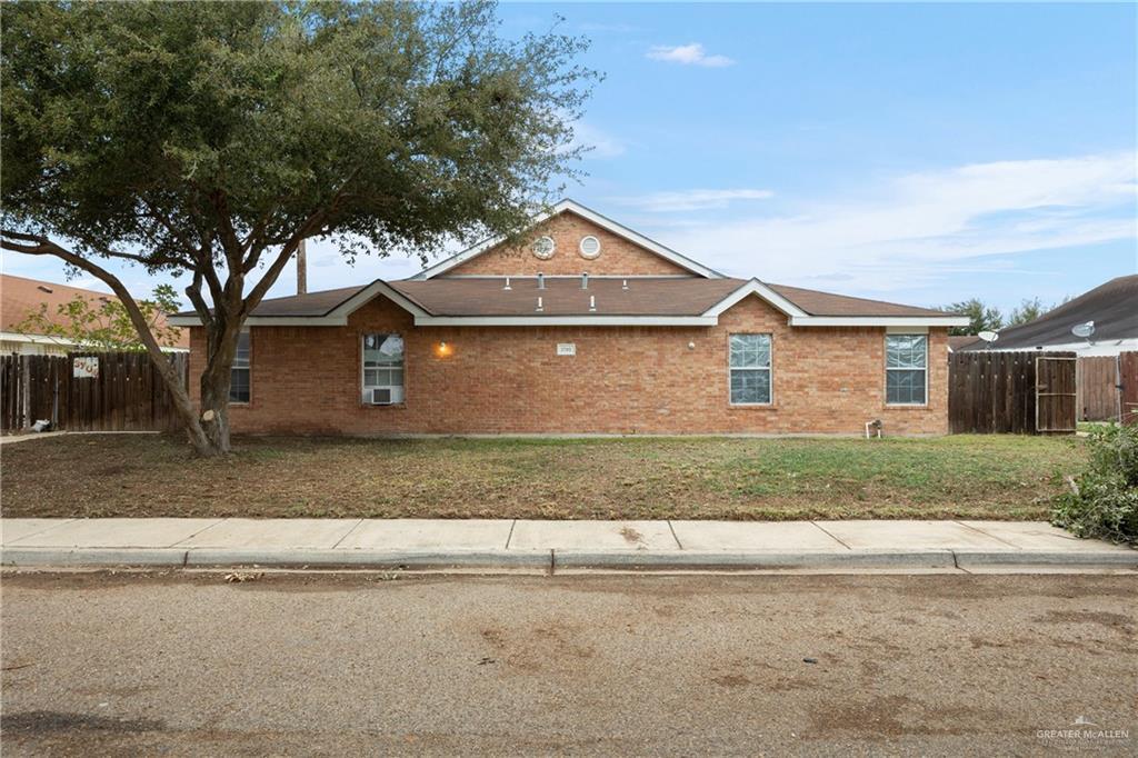 3705 Joby St Unit D, Edinburg, TX 78541 Room for Rent in Edinburg, TX