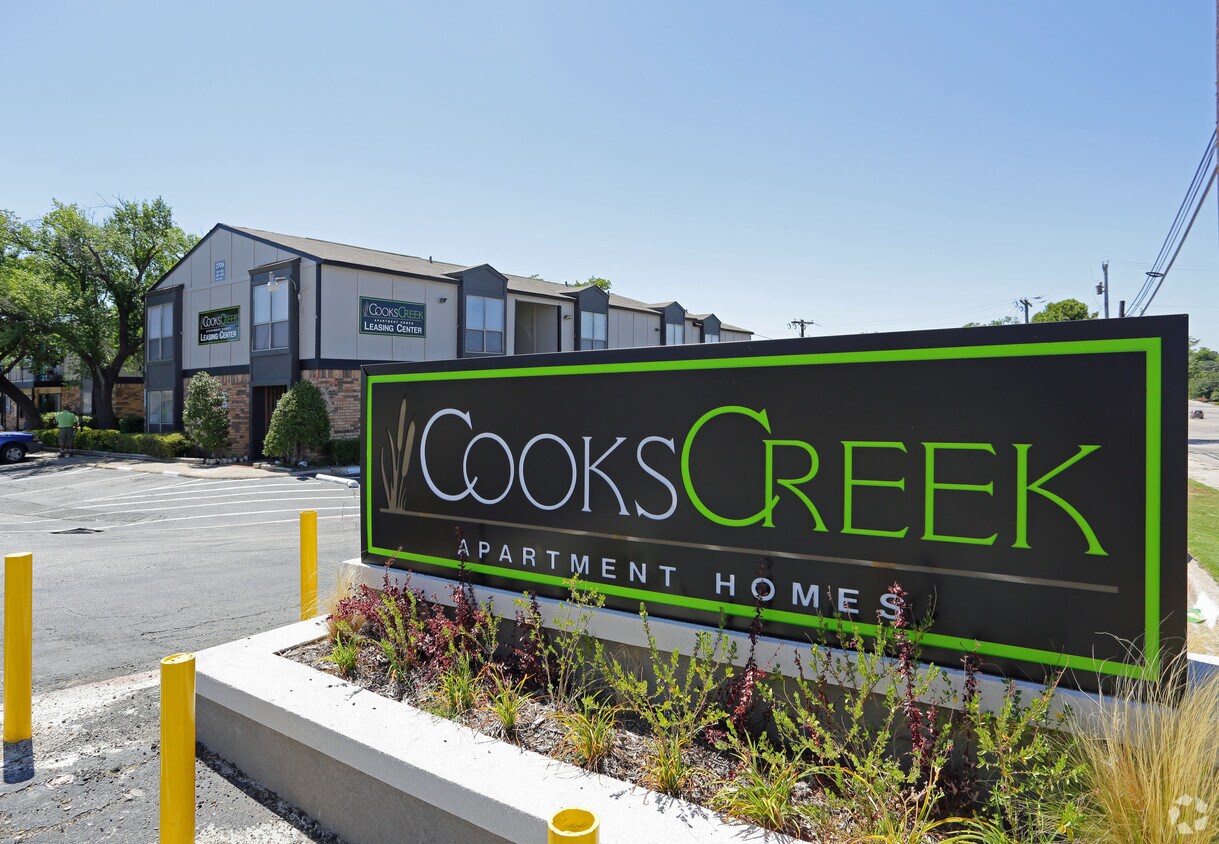Cooks Creek 2706 Cookscreek Pl Farmers Branch, TX Apartments for