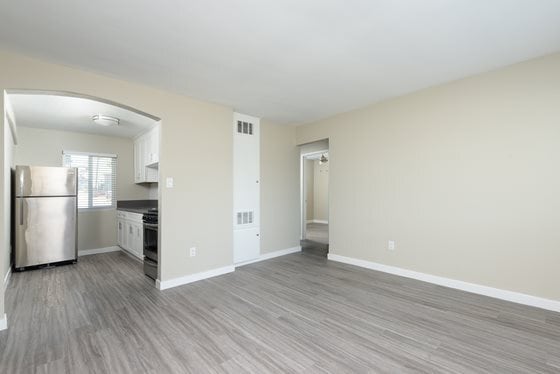 Building Photo - 4630 Grey Dr