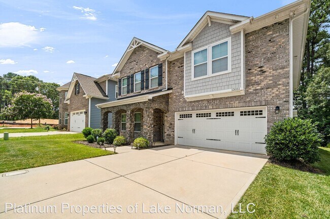 Building Photo - 5 br, 4 bath House - 13011 Oakhaven Glen