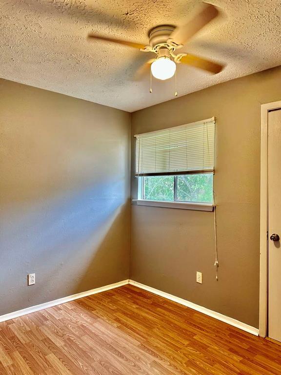 Foto del edificio - 15826 Bazelbriar Ln