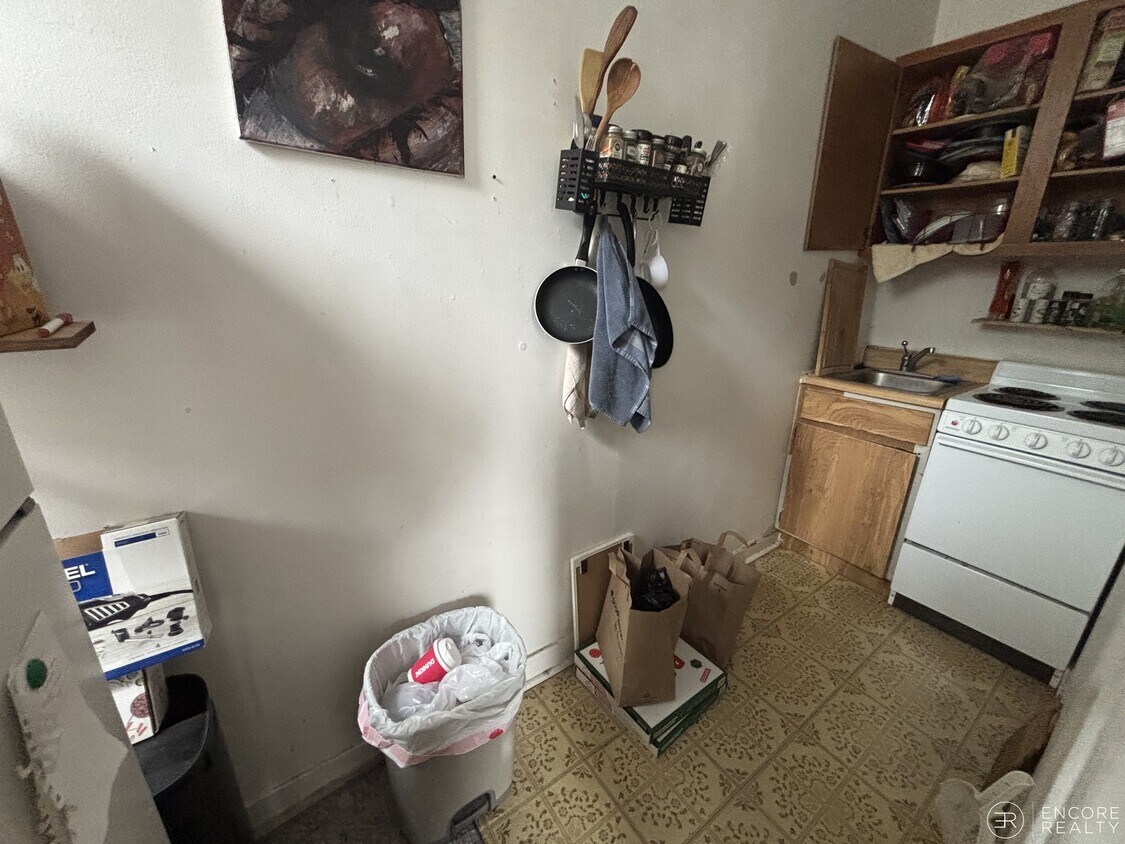 Foto del edificio - 16 Davis Ave