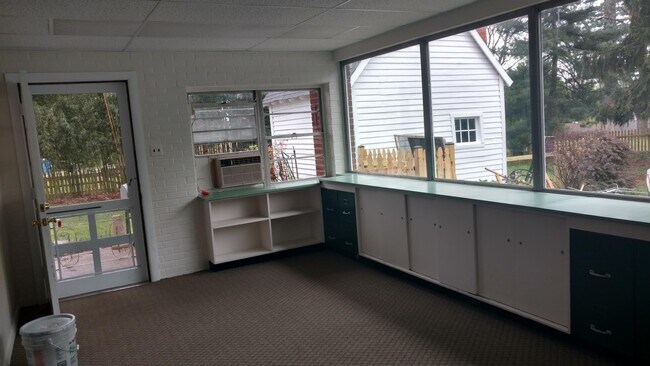 Foto del edificio - 23630 Woodfield Rd